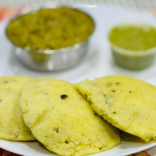 Rava Idly